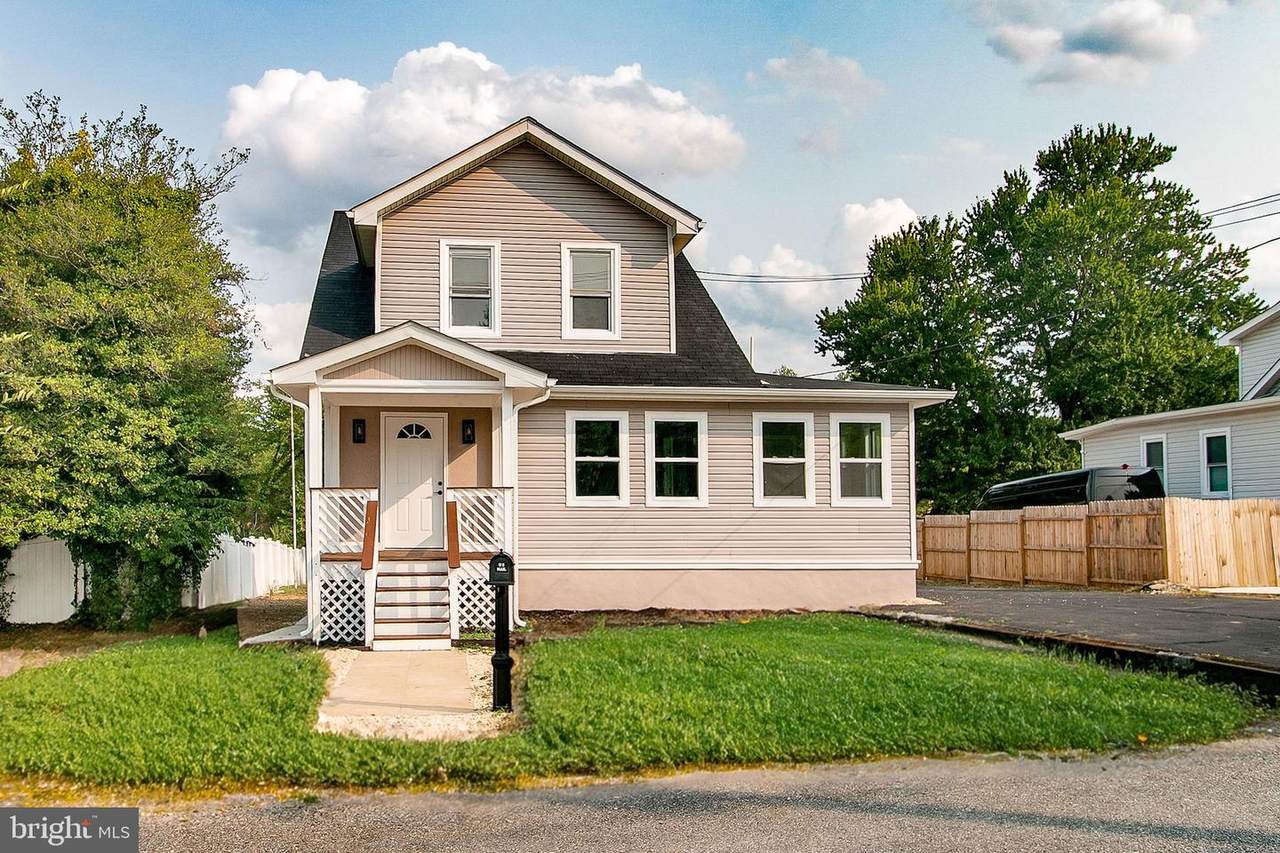 3437 Liberty Gardens Road - Photo 1