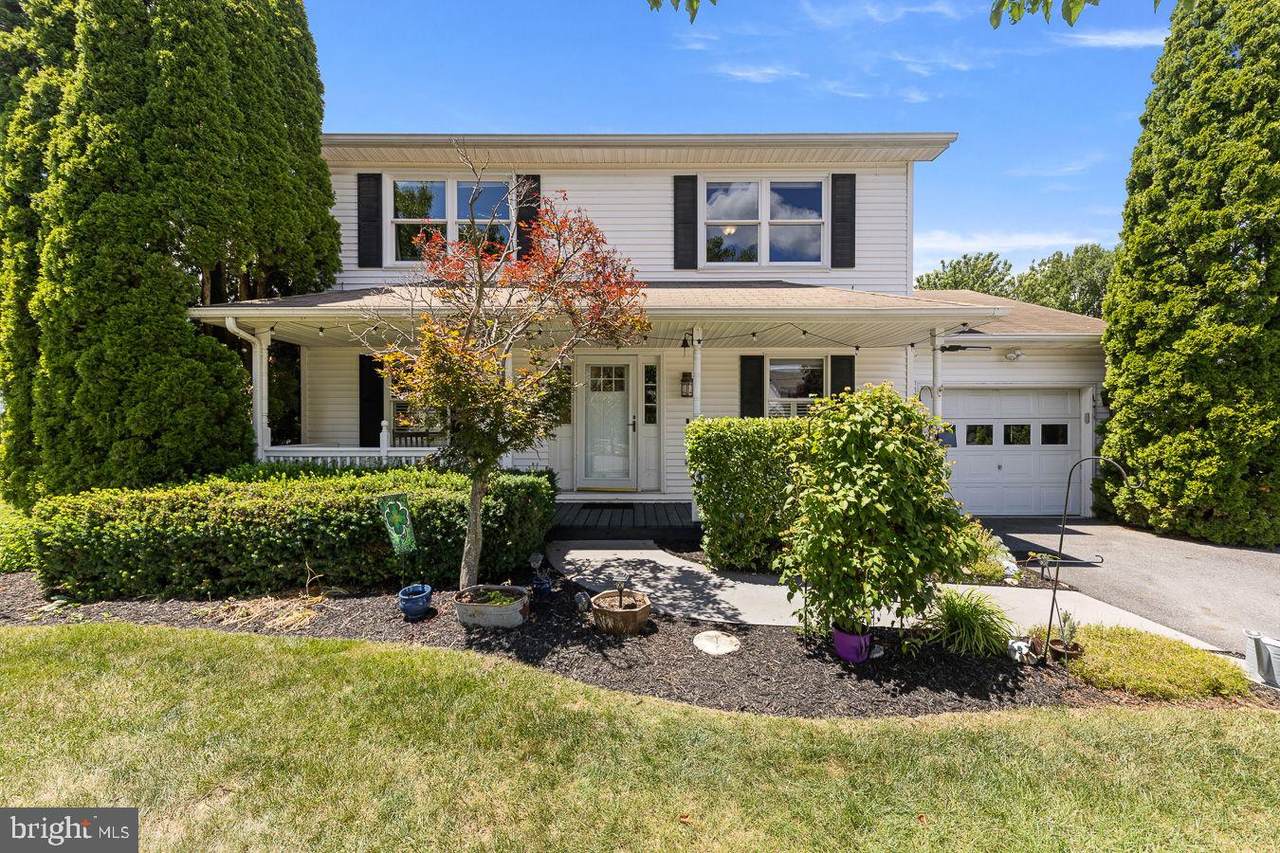 122 Button Bush Avenue - Photo 1