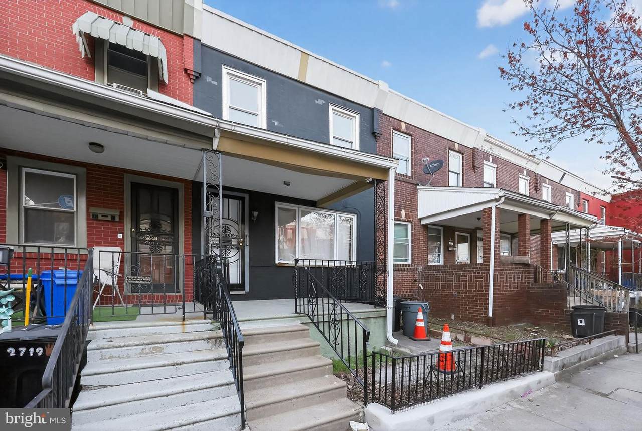 2710 Fairhill Street - Photo 1