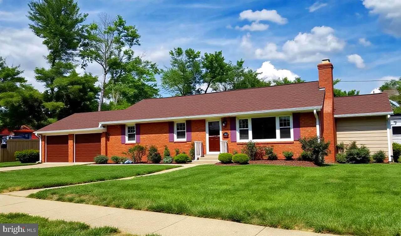 1719 Melbourne Drive - Photo 1