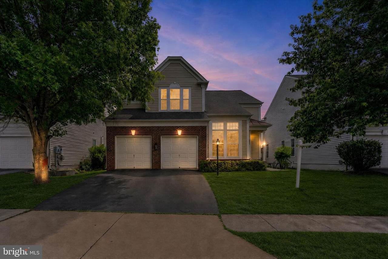 6009 Smooth Stone Place - Photo 1