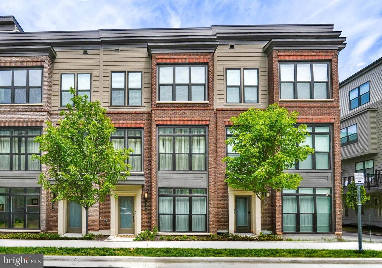 5345 Zenith Overlook - Photo 1