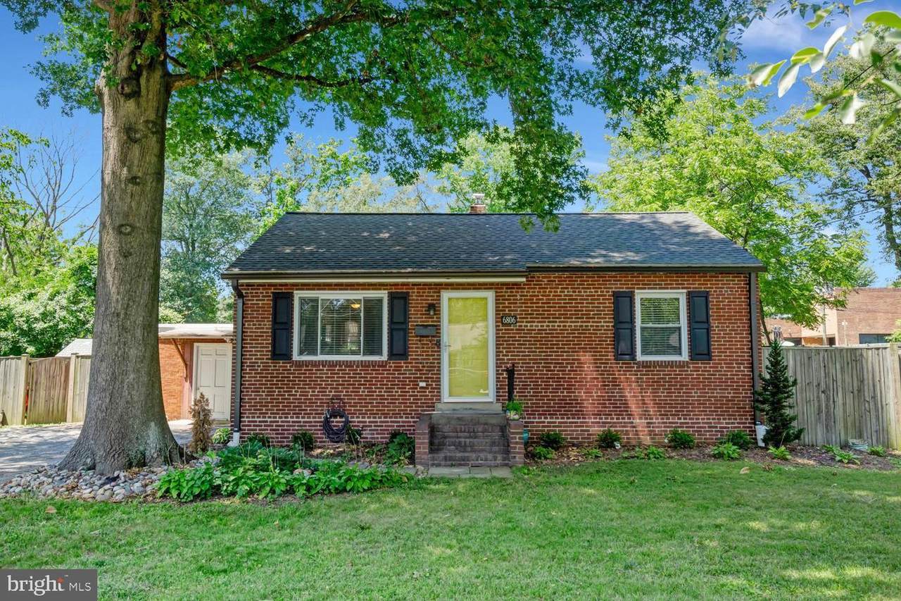 6806 Smithway Drive - Photo 1