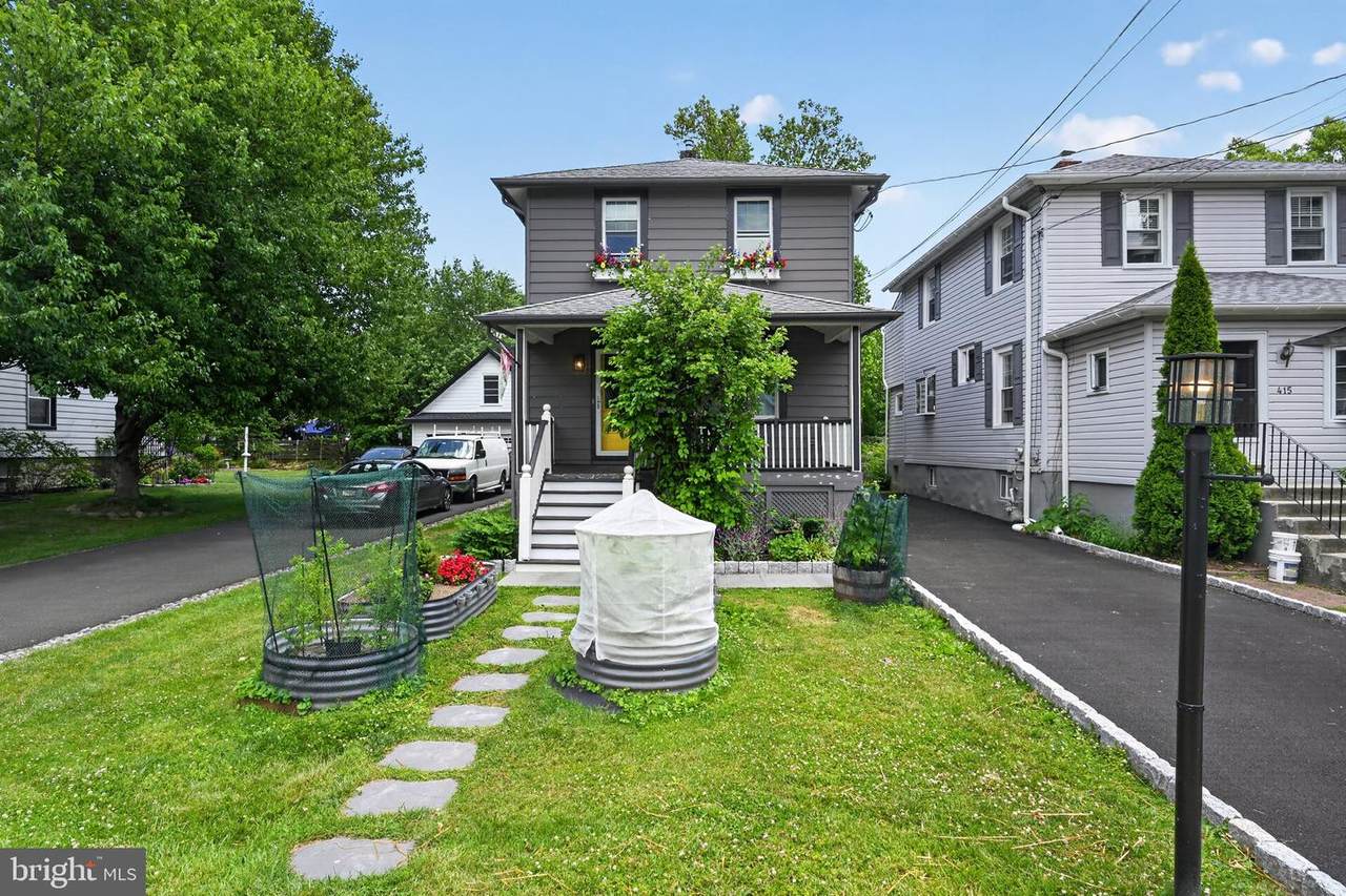 417 Summit Avenue - Photo 1