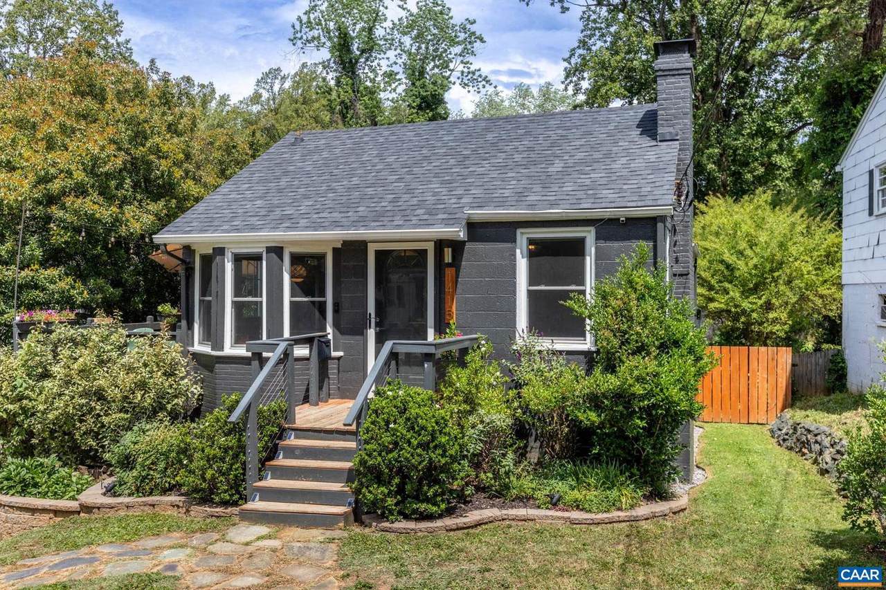 1415 Cherry Ave - Photo 1