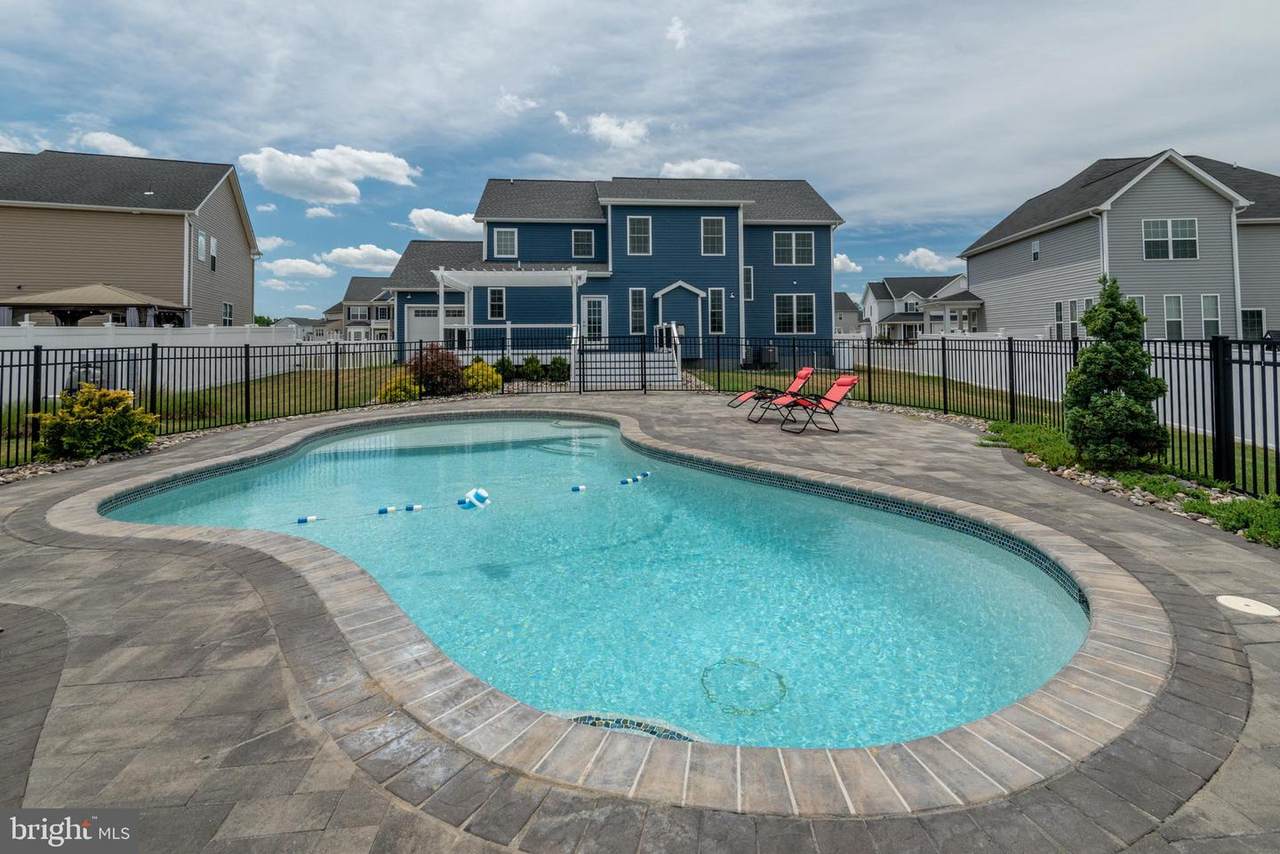 1006 Maiden Grass Drive - Photo 1