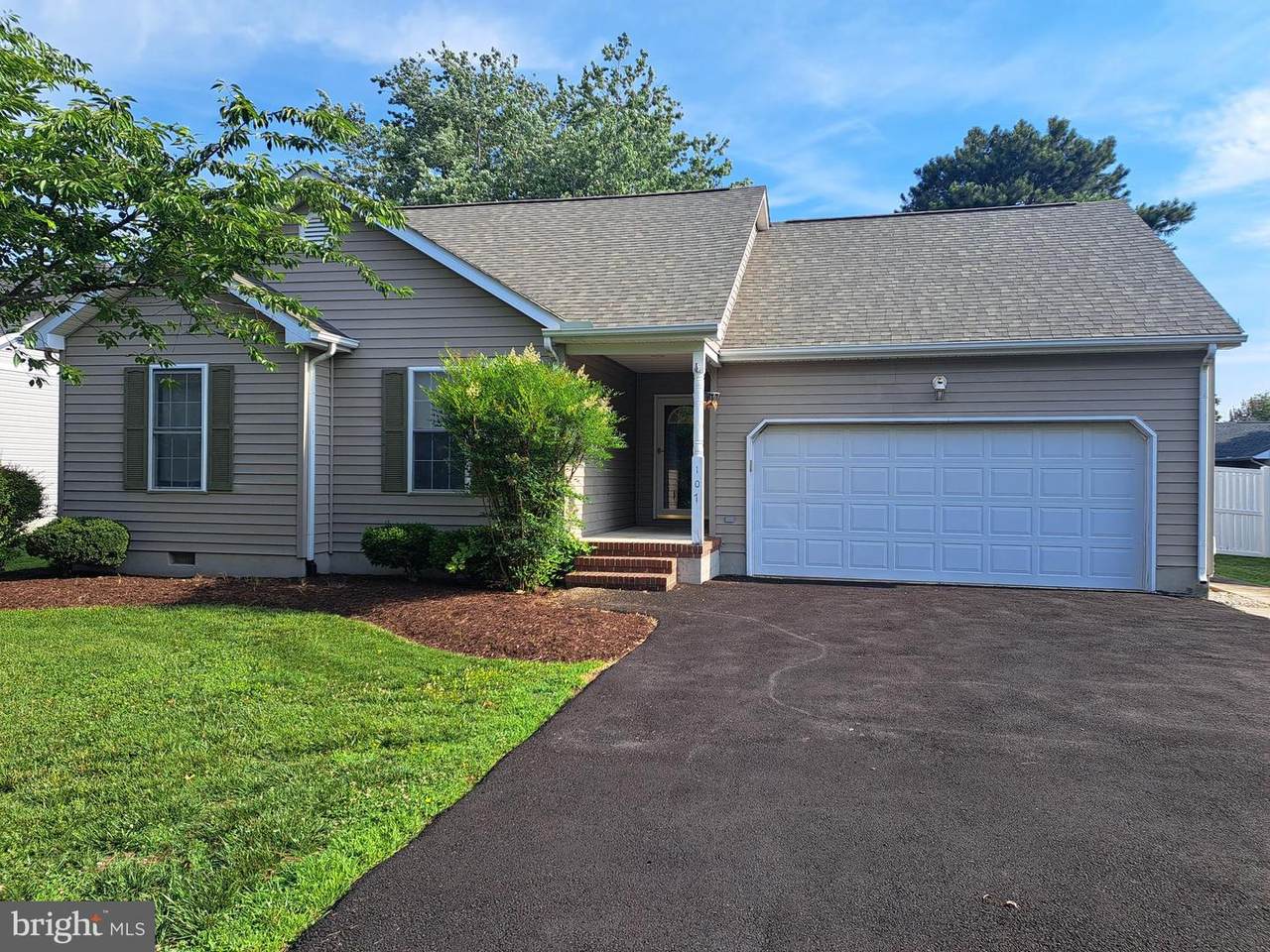 107 Strawberry Way - Photo 1