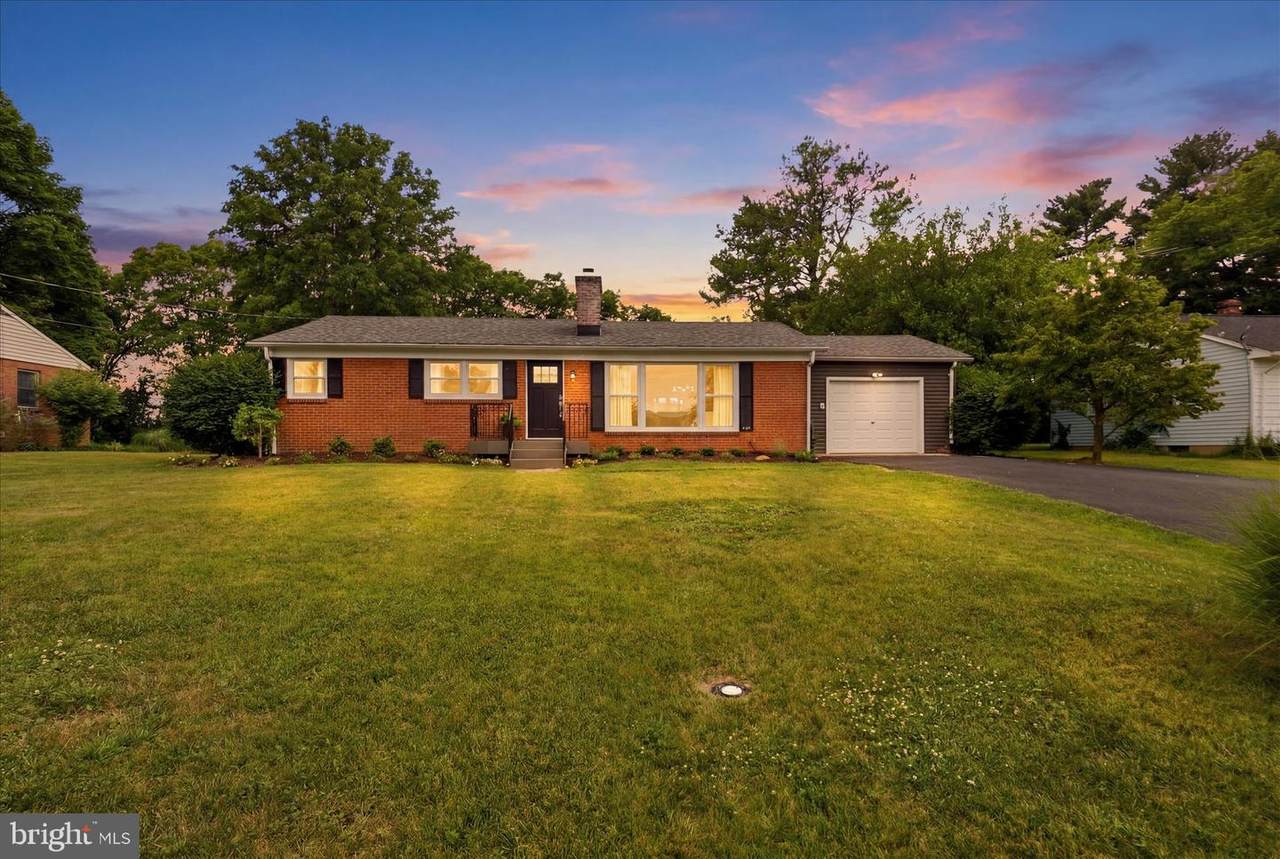 110 Battletown Drive - Photo 1