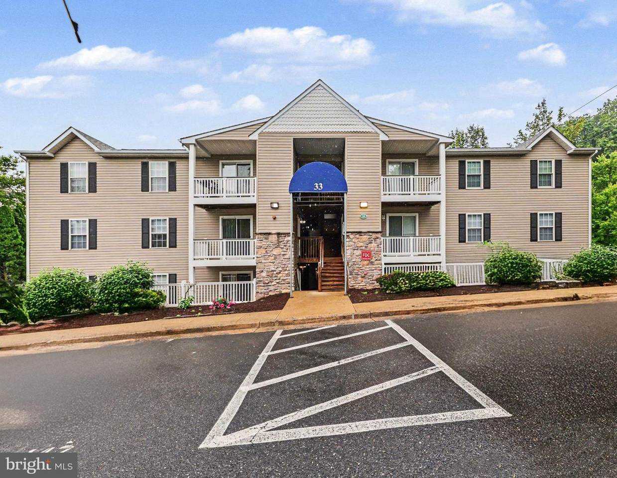 33 Fern Oak Circle - Photo 1