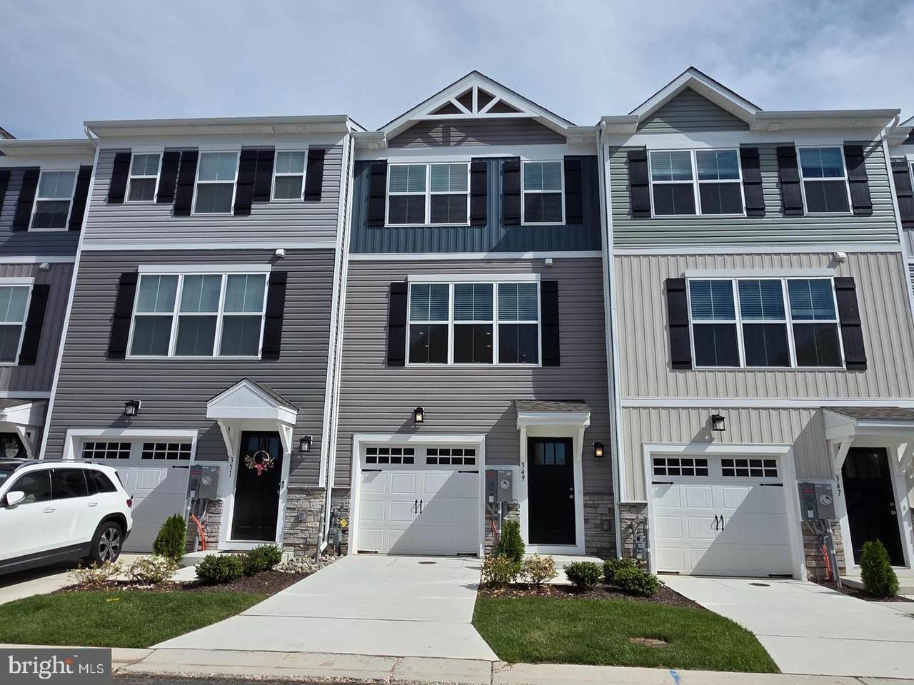 373 Tumblers Way - Photo 1