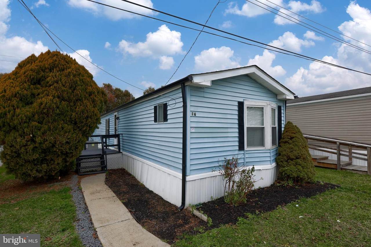 16 Highland Court Road - Photo 1