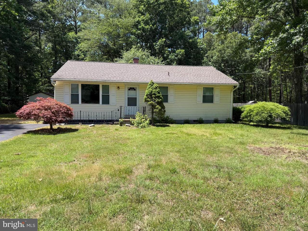 15385 Matthews Manor Road - Photo 1