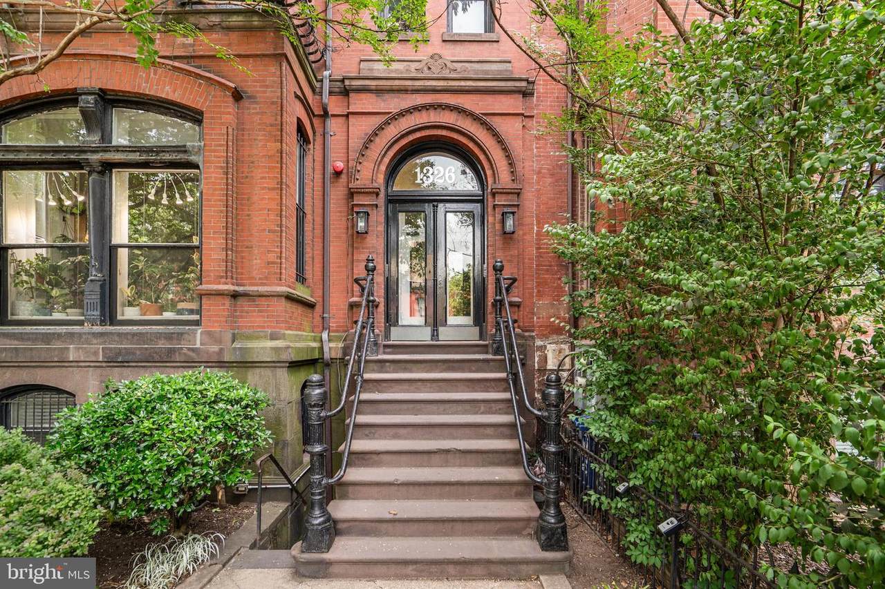 1326 Vermont Avenue - Photo 1