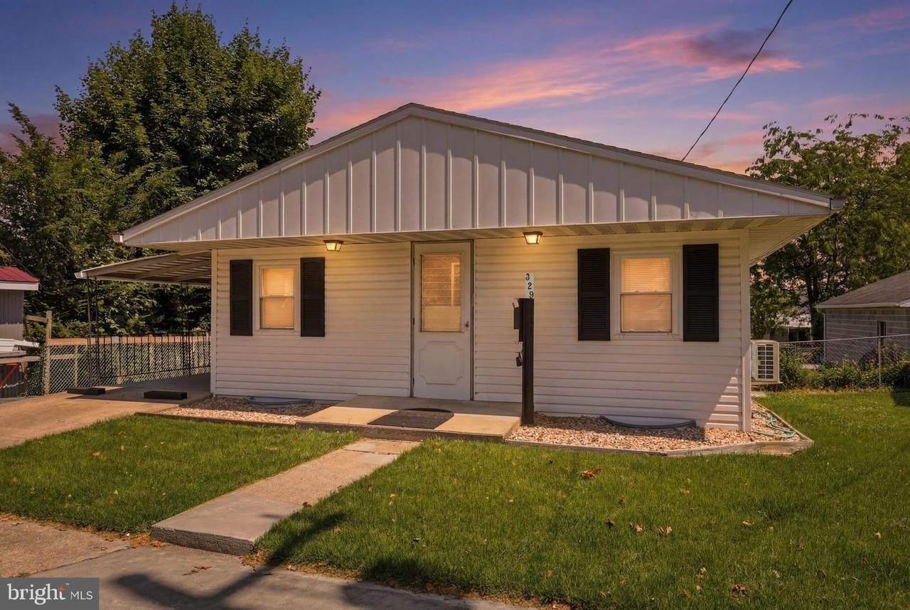 329 Garfield Street - Photo 1