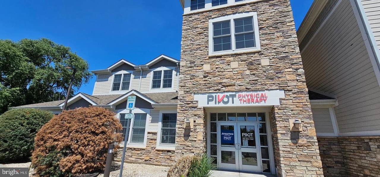 20930 Dupont Boulevard - Photo 1