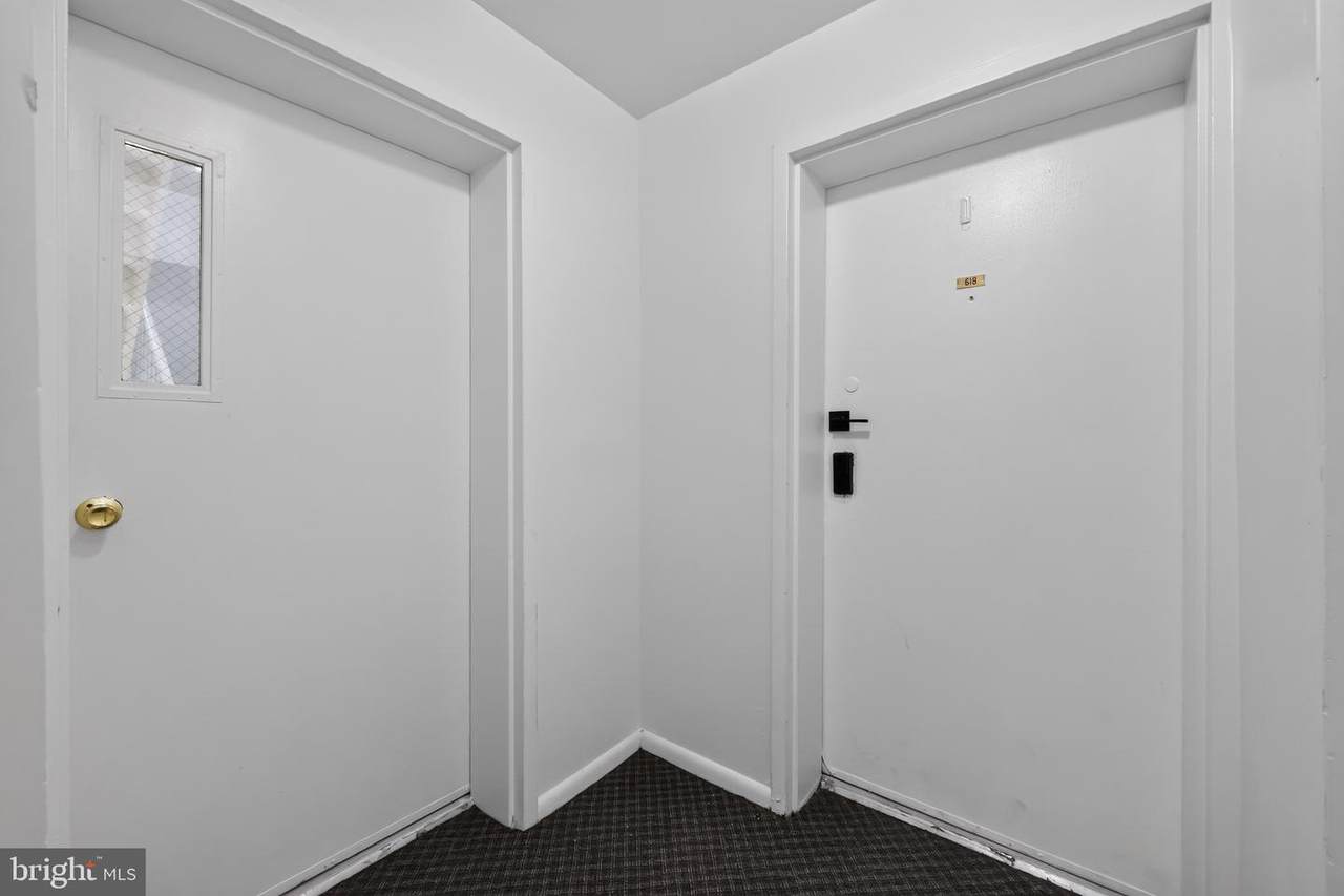 https://bt-photos.global.ssl.fastly.net/brightmls/1280_boomver_1_805081541488-2.jpg