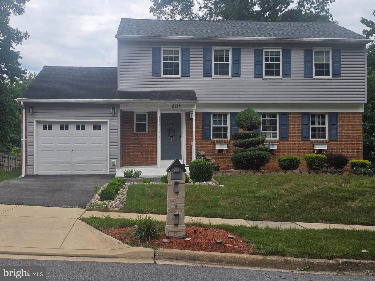 604 Bonnie Meadow Lane - Photo 1
