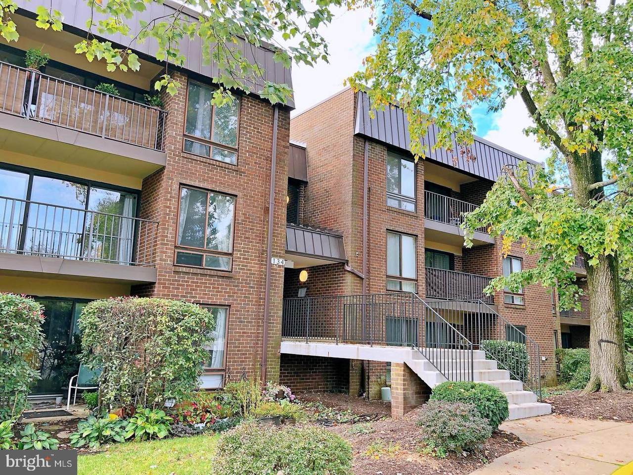134 Roberts Lane - Photo 1