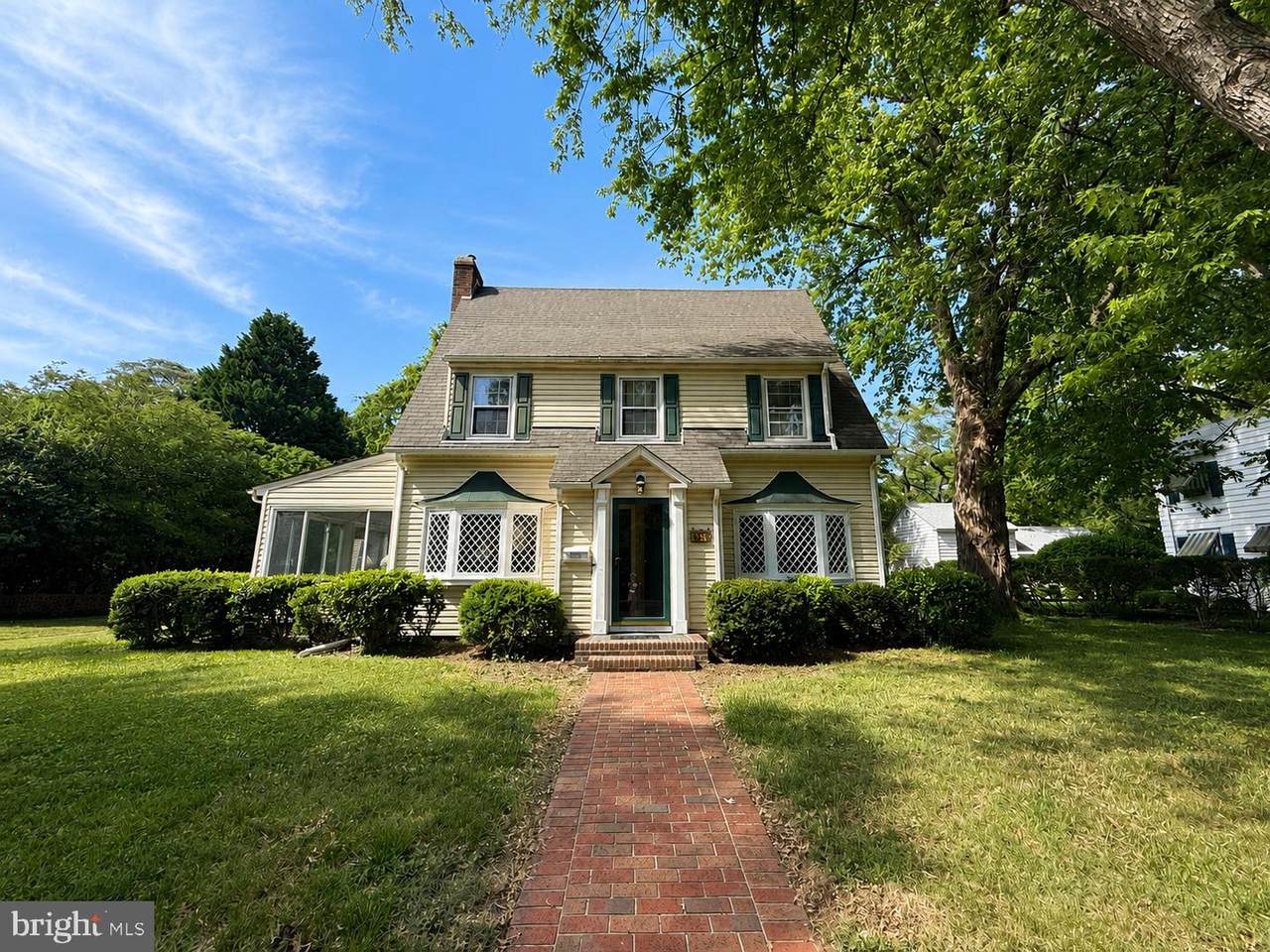 215 Clairmont Drive - Photo 1