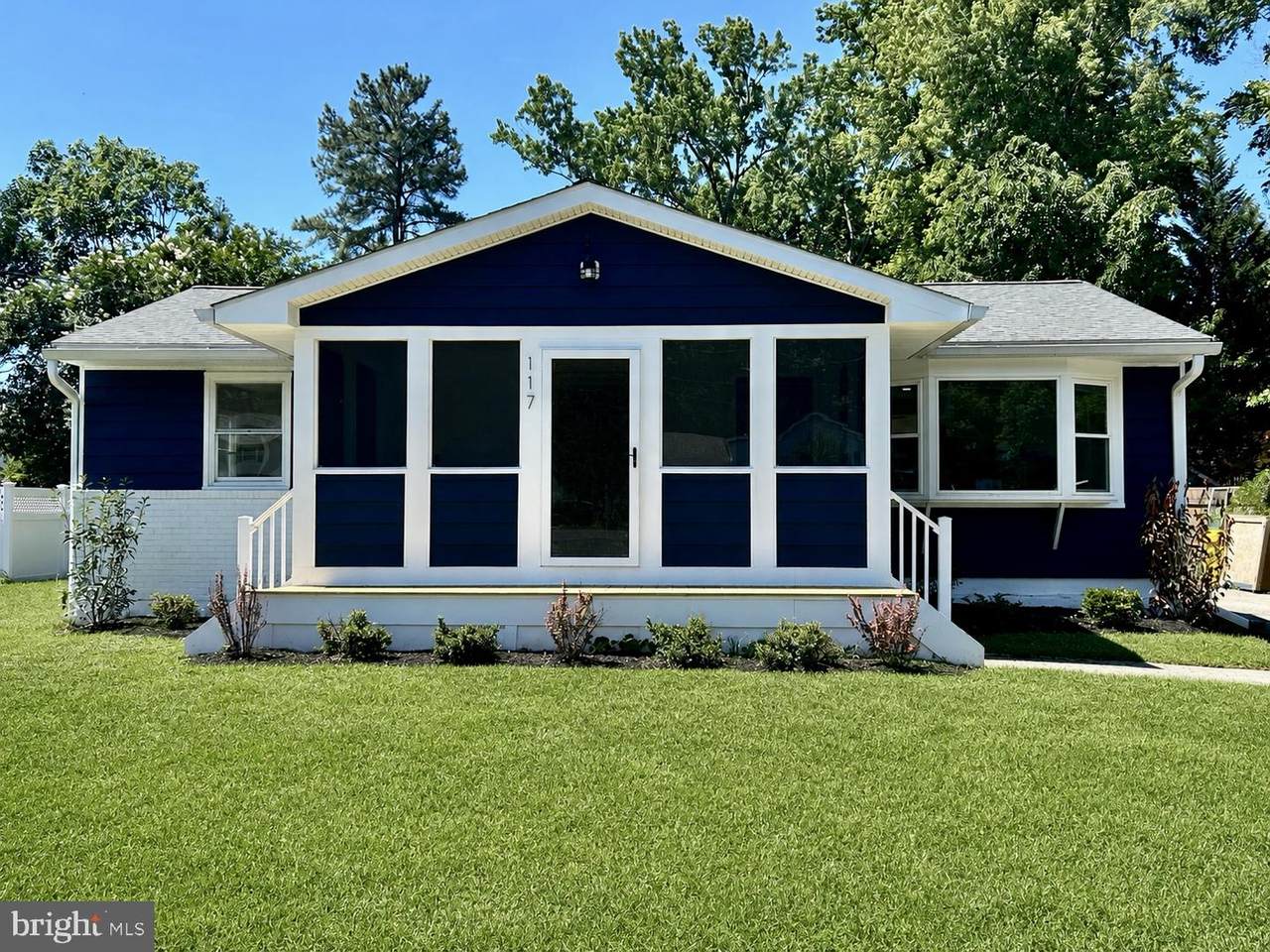 117 Pinecrest Drive - Photo 1