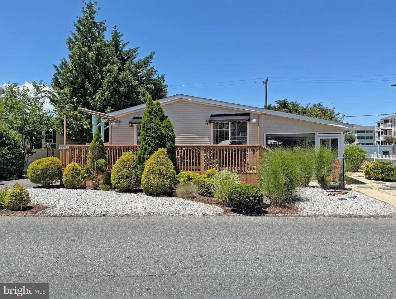 19762 Sea Air Avenue - Photo 1