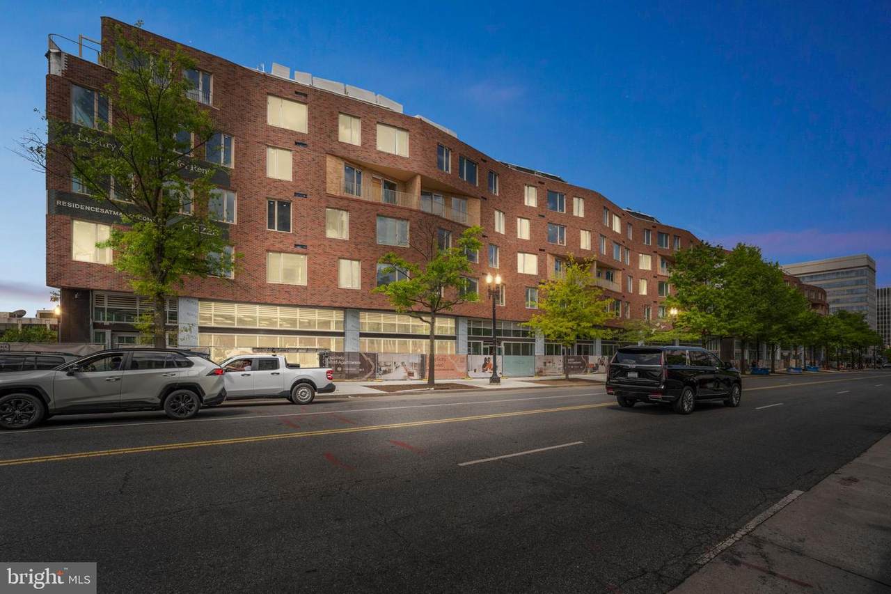 5300 Wisconsin Avenue - Photo 1