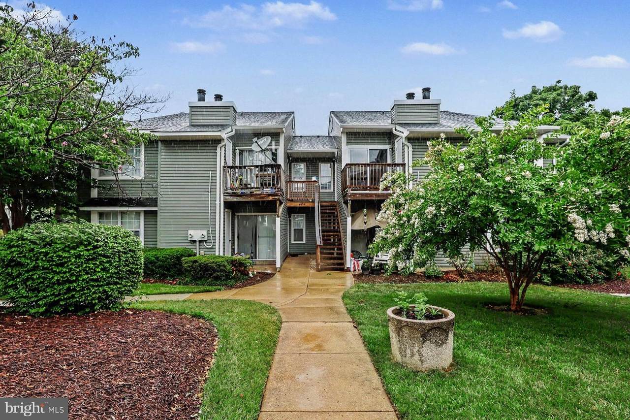 8619 Beekman Place - Photo 1