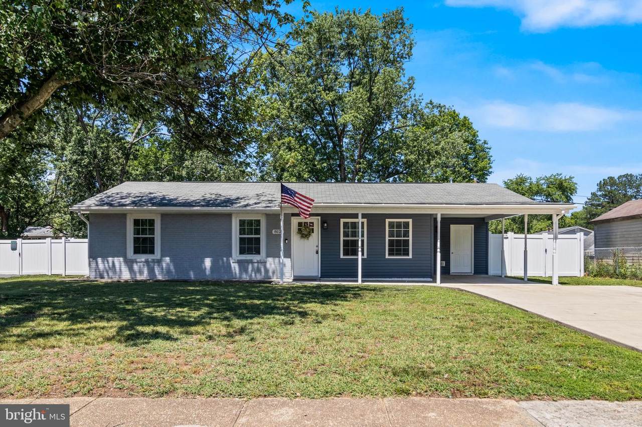 812 Stone Avenue - Photo 1