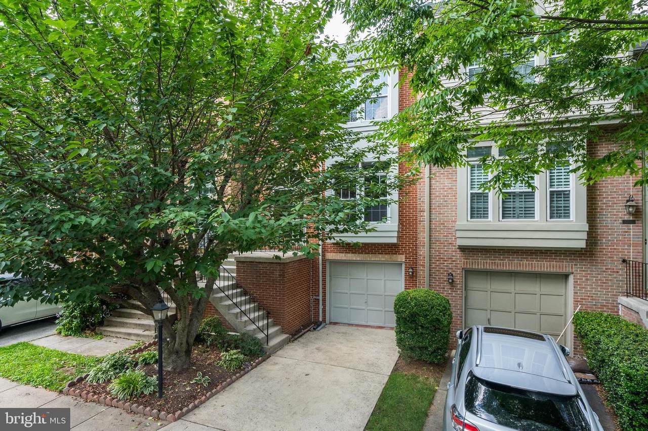3827 Inverness Road - Photo 1