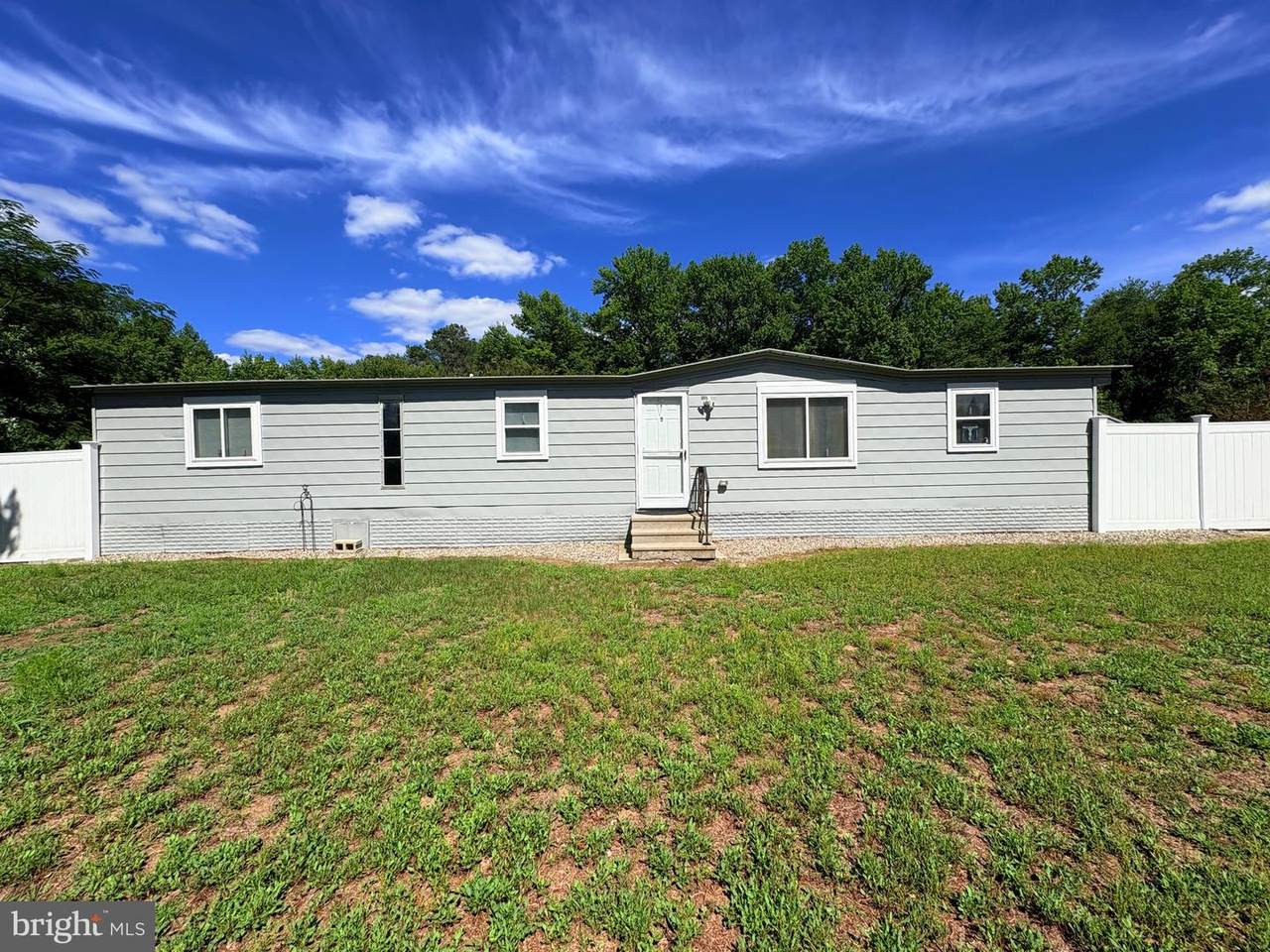 8255 Whitesville Road - Photo 1
