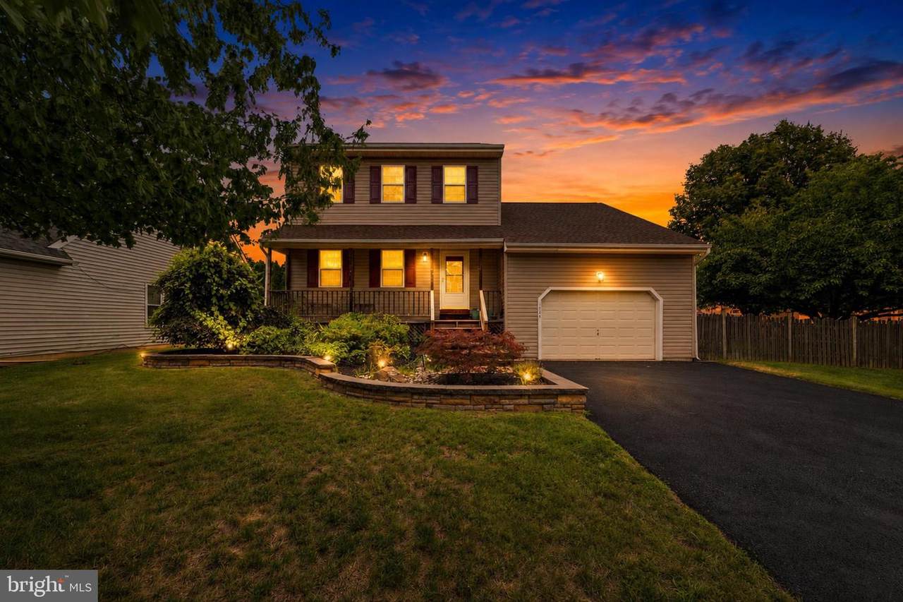 1934 Colonial Drive - Photo 1