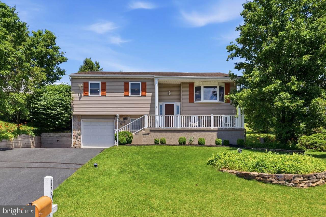 1507 Oakdale Drive - Photo 1