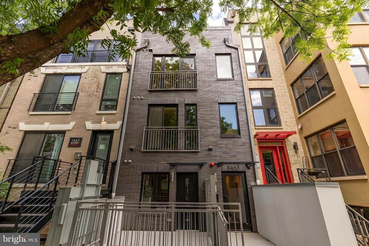 1463 Harvard Street - Photo 1