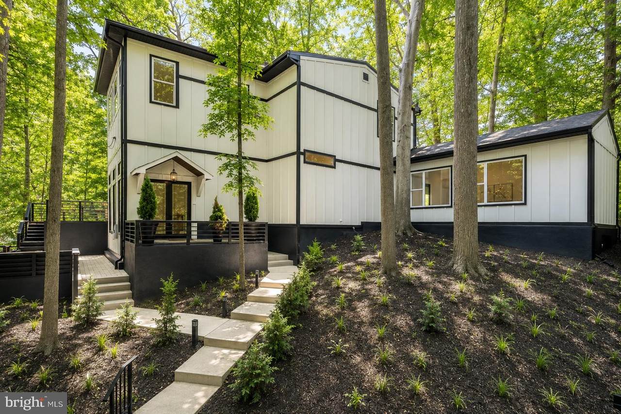 811 Sligo Creek Parkway - Photo 1