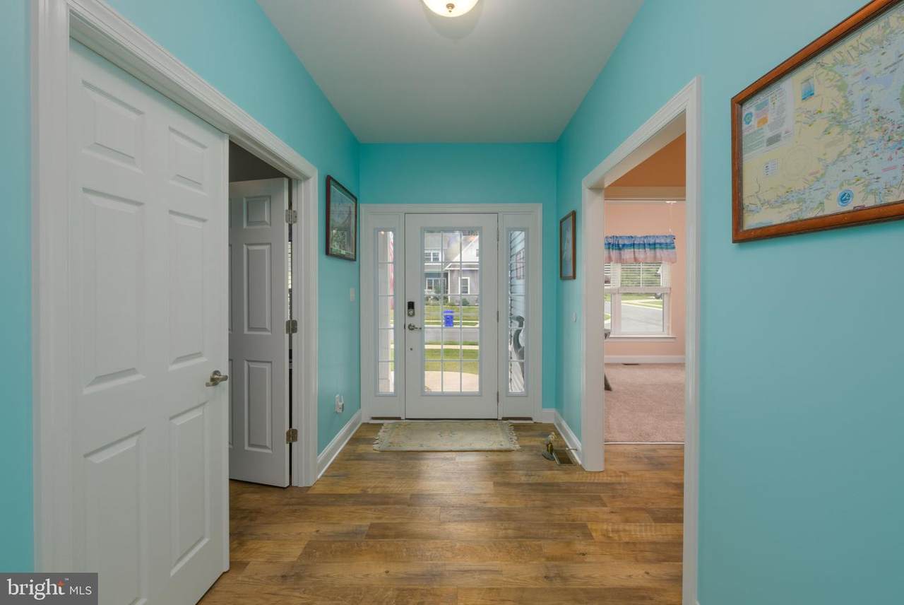 https://bt-photos.global.ssl.fastly.net/brightmls/1280_boomver_1_805088578790-2.jpg