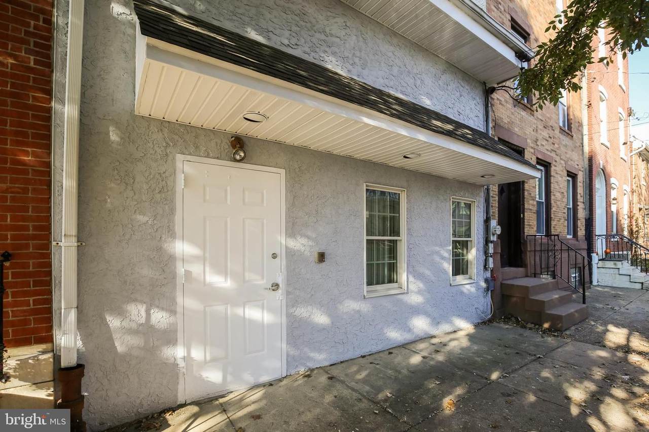 1118 Columbia Avenue - Photo 1
