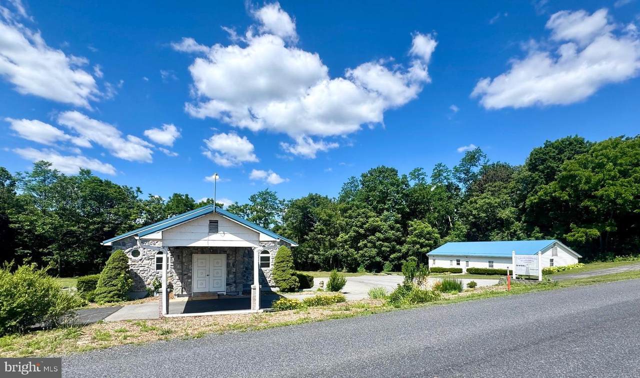 5466 Alexandria Pike - Photo 1
