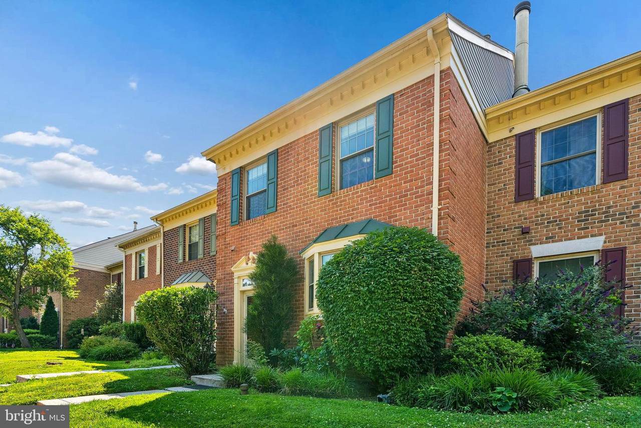25 Cross Falls Circle - Photo 1