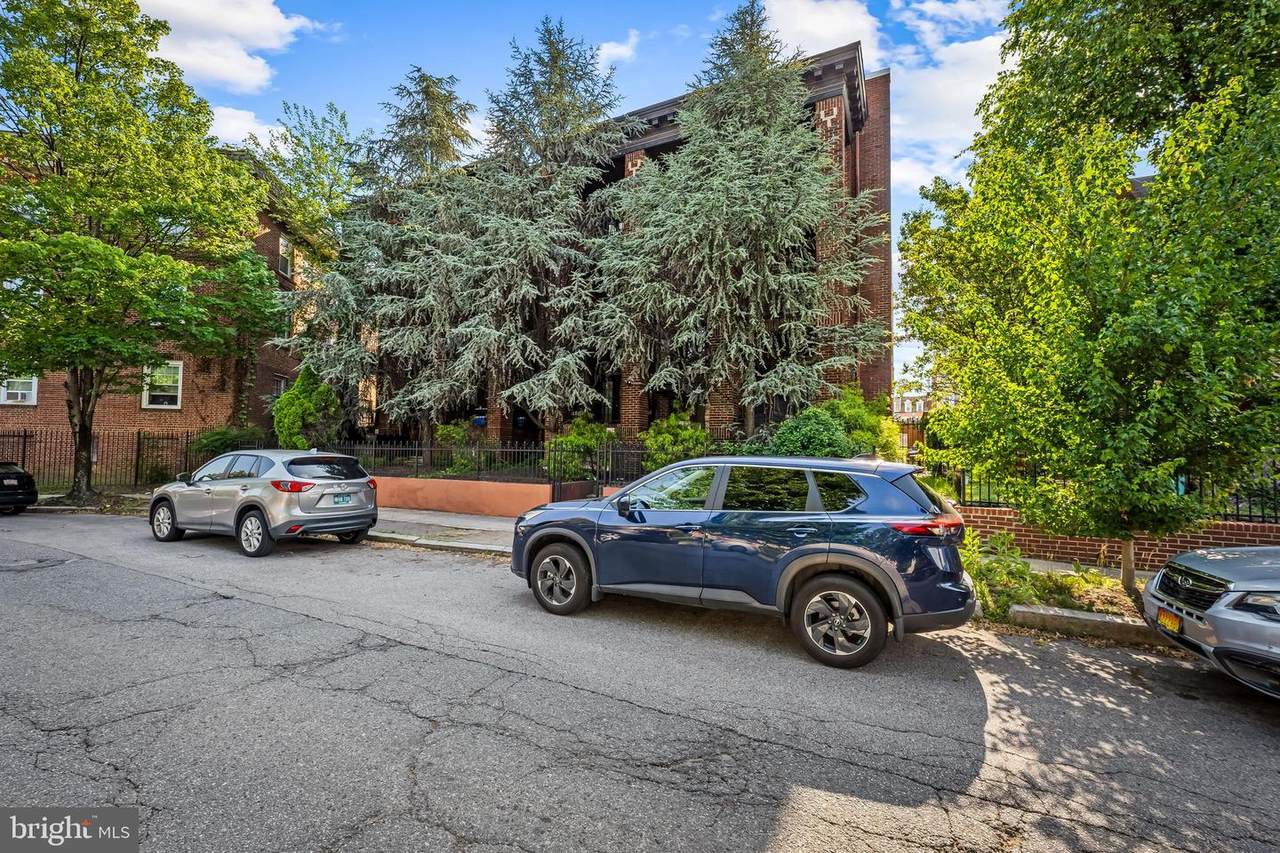 2204 Park Avenue - Photo 1