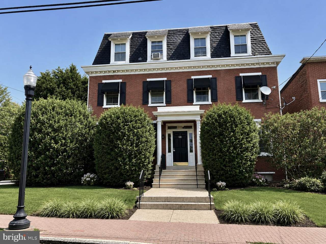 131 18TH Street - Photo 1