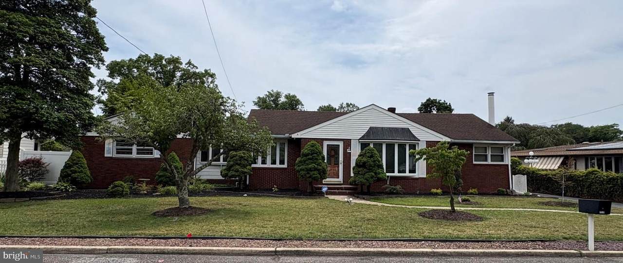 1119 Sharp Road - Photo 1