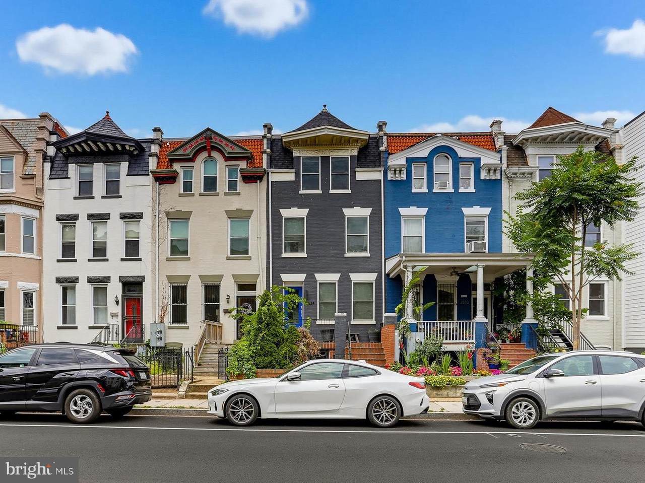 3528 13TH Street - Photo 1