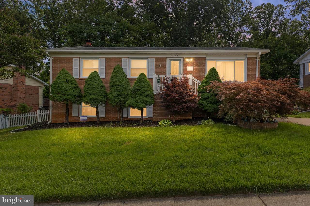 4209 Evergreen Drive - Photo 1