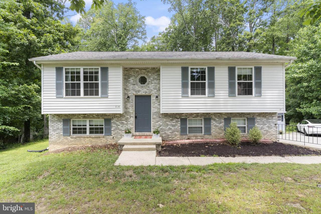 714 Pioneer Trail - Photo 1