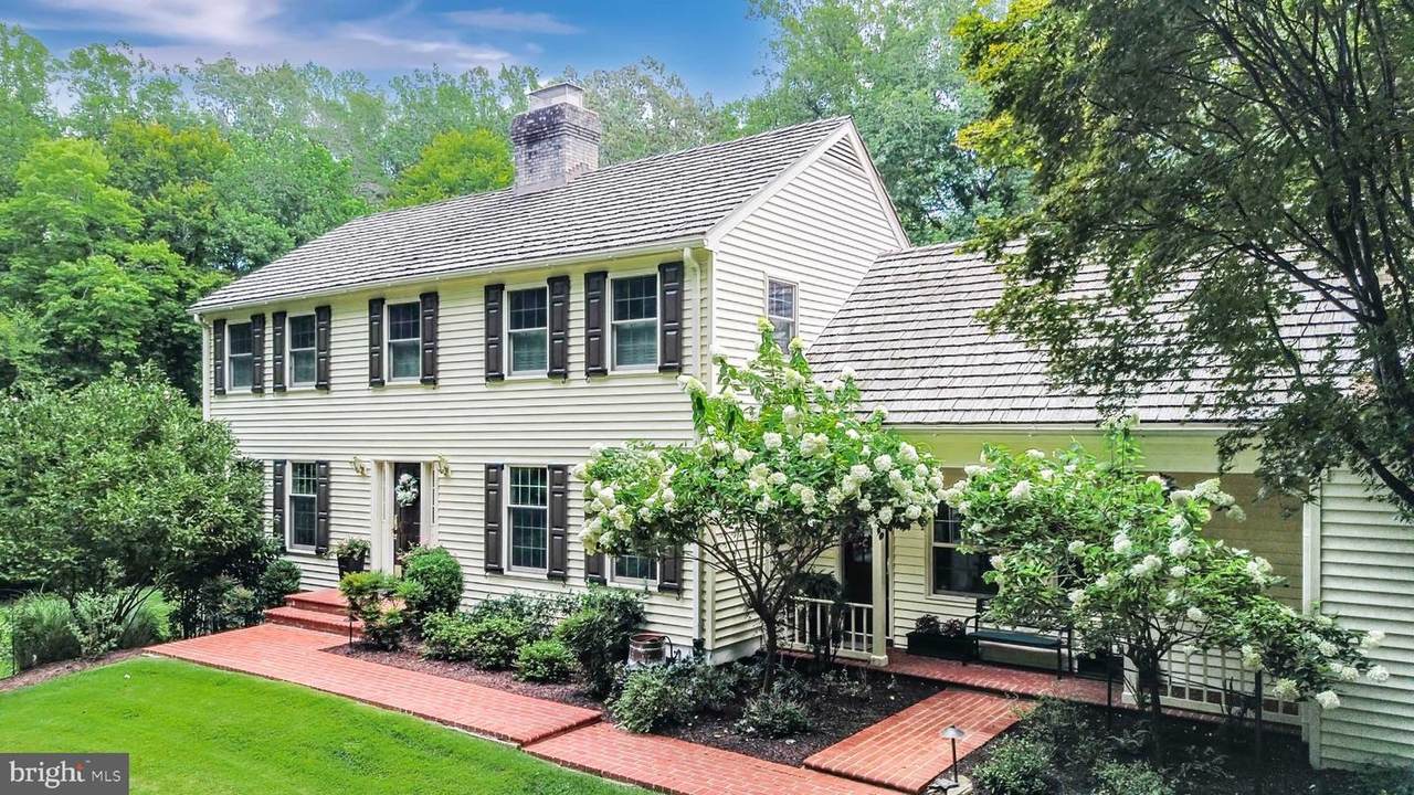8107 Vista Point Lane - Photo 1