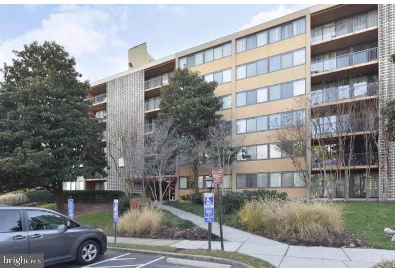 16 Van Dorn Street - Photo 1
