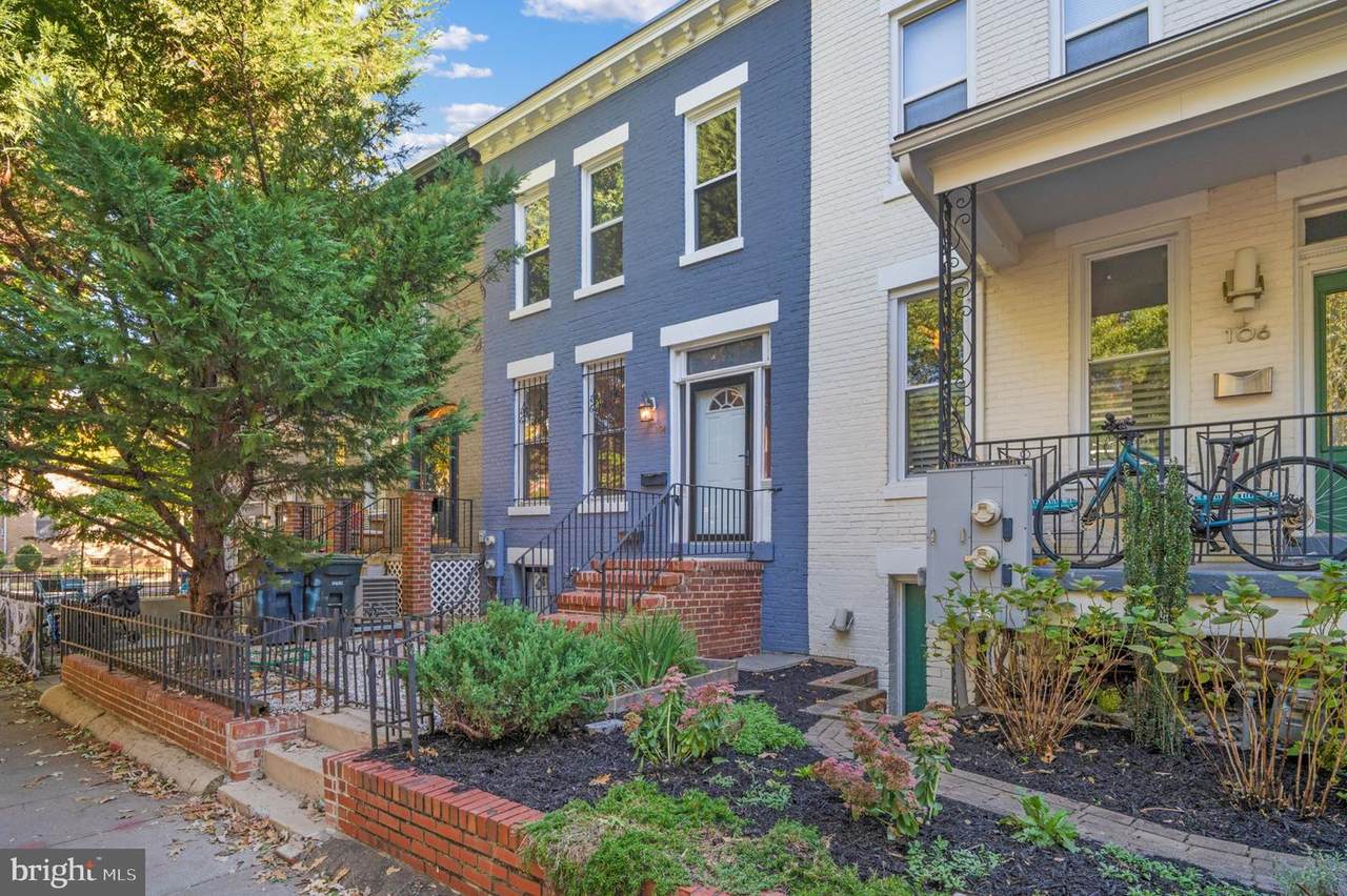 104 15TH Street - Photo 1