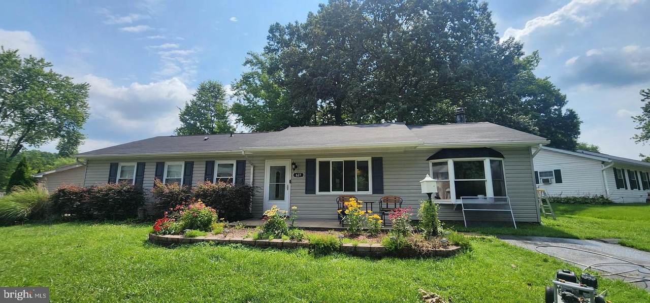 627 Sequoia Drive - Photo 1