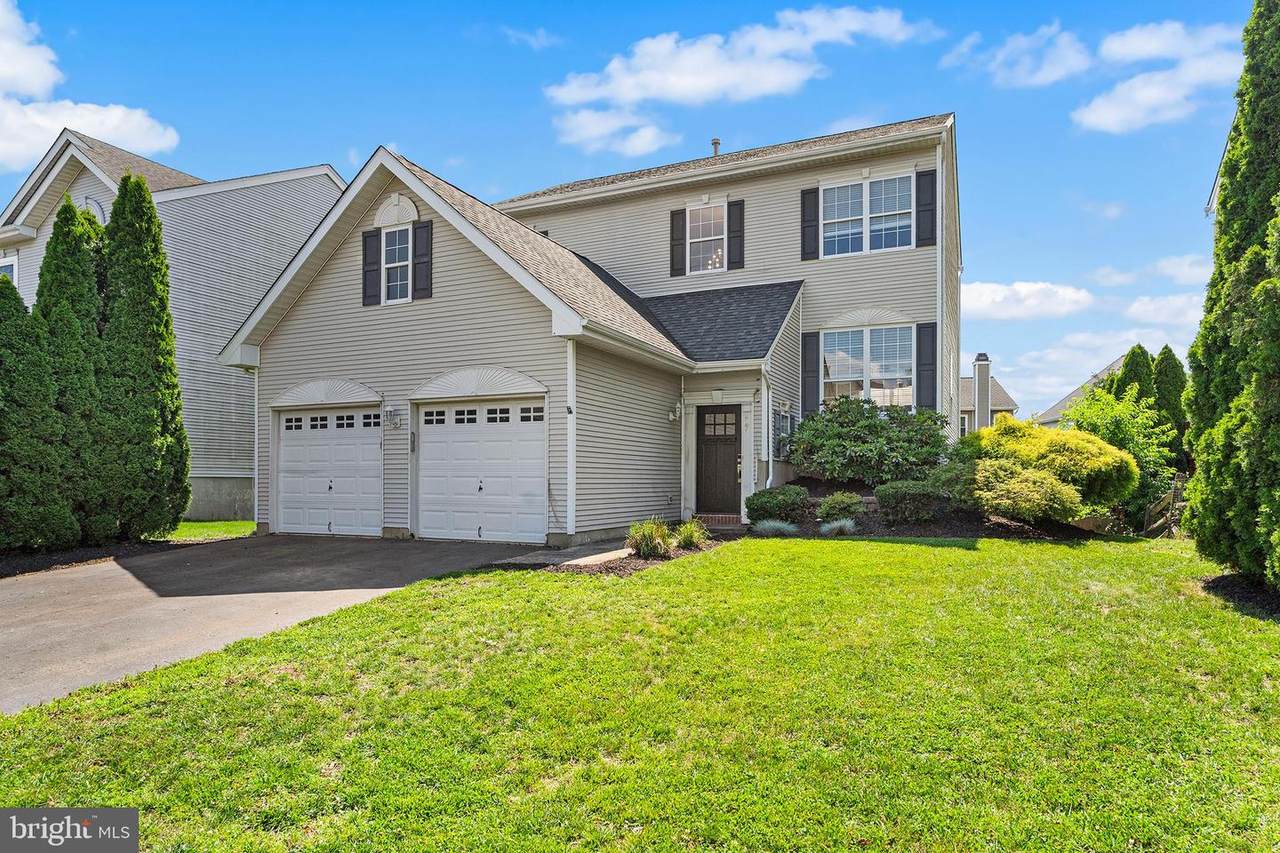 117 Arrowhead Drive - Photo 1