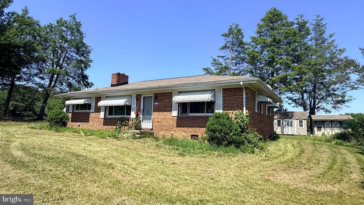 12606 Croom Road - Photo 1